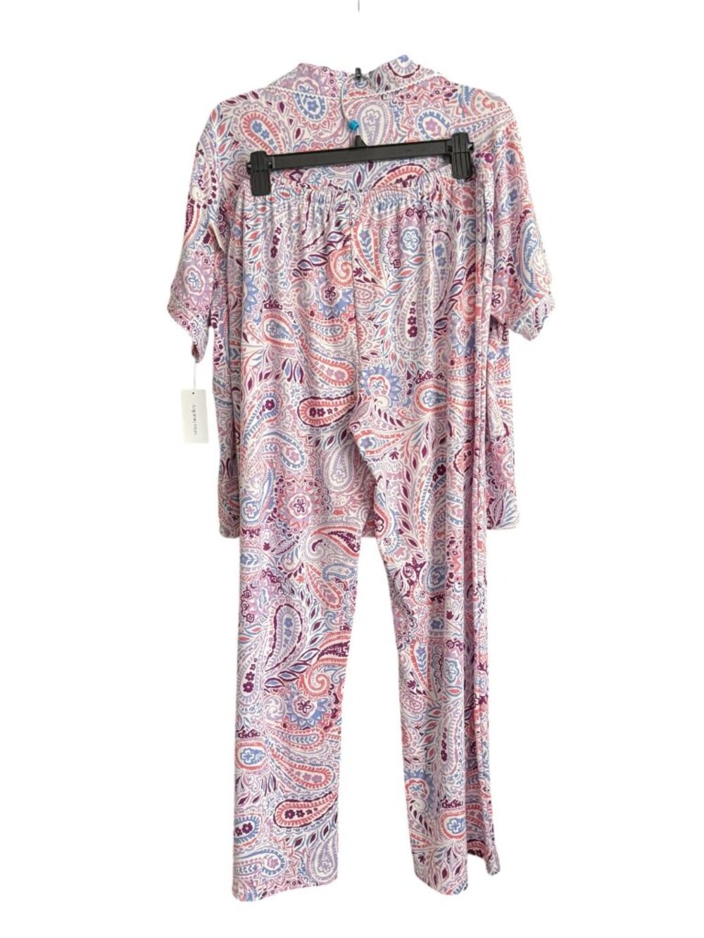NWT Vera Bradley Paisley 2-Piece Pajama Set Button-Up Shirt Pants Large Pockets - Picture 3 of 14